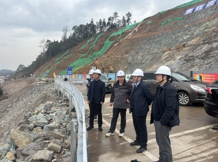 公司辅导赴金塘冲水库枢纽工程和洞庭湖区重点垸堤防加固一期工程调研