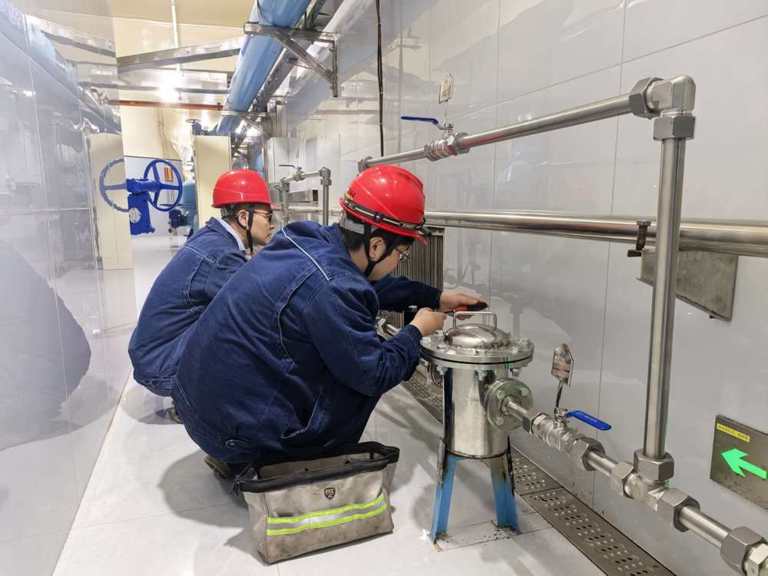 江垭水电站机组主轴密封水智能节制获得重大突破